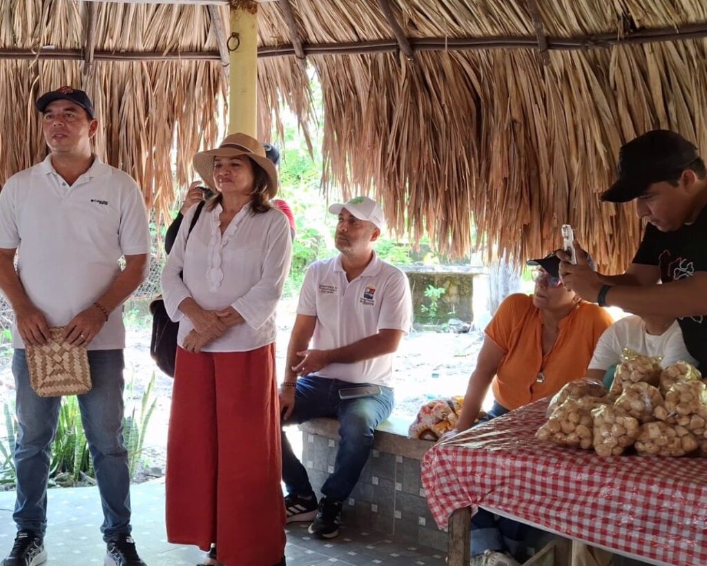 Fábrica de diabolines o yabolines de Betulia.
